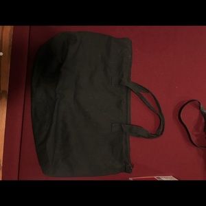 delta phi epsilon bag